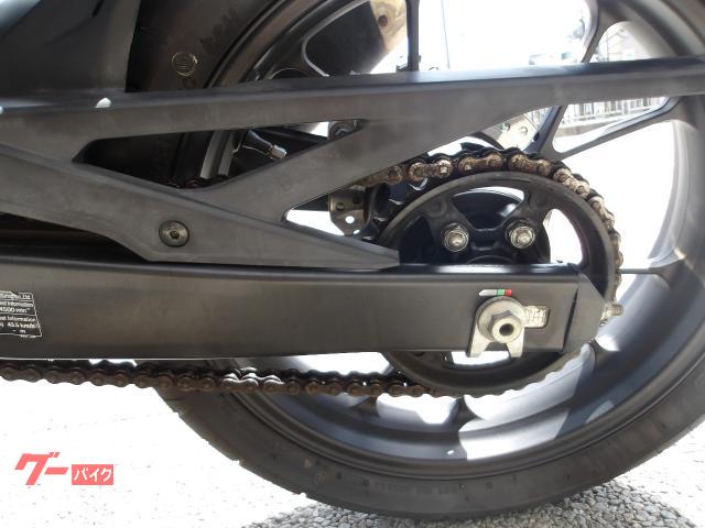 ホンダ CB250R 2019年モデル インジェクション 水冷単気筒エンジン 写真42