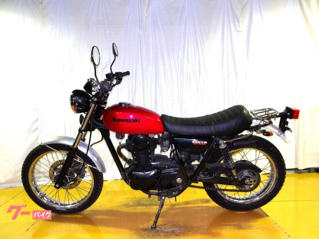 カワサキ 250TR 2002年モデル キャブレター 空冷単気筒エンジン 写真5