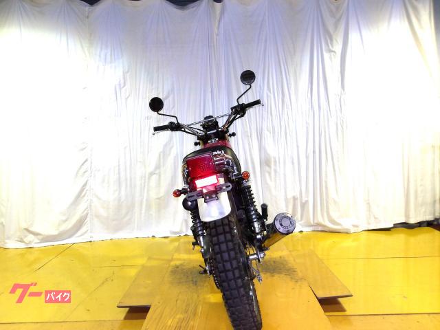 カワサキ 250TR 2002年モデル キャブレター 空冷単気筒エンジン 写真7