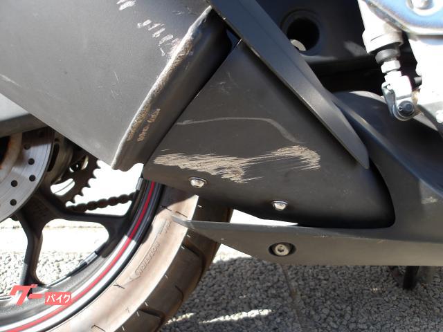 ヤマハ YZF−R25 2018年モデル インジェクション 水冷2気筒エンジン搭載 写真24
