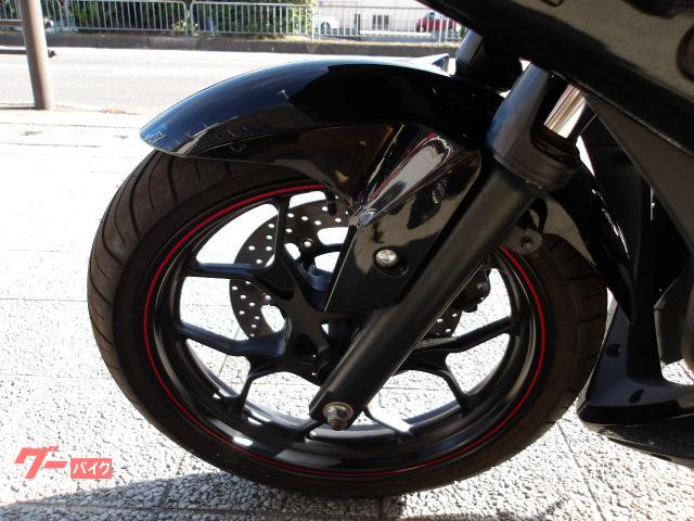 ヤマハ YZF−R25 2018年モデル インジェクション 水冷2気筒エンジン搭載 写真42