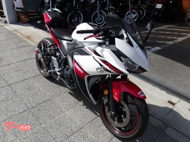 ヤマハ YZF−R25 2016年モデル アクラボサイレンサー インジェクション 水冷2気筒エンジン搭載 写真5