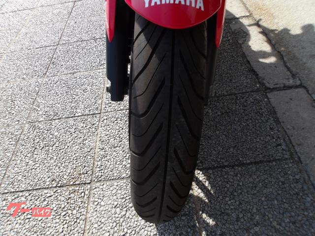 ヤマハ YZF−R25 2016年モデル アクラボサイレンサー インジェクション 水冷2気筒エンジン搭載 写真24