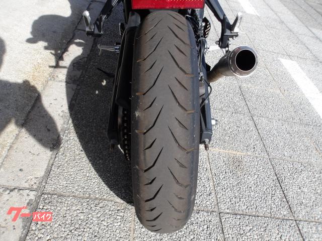 ヤマハ YZF−R25 2016年モデル アクラボサイレンサー インジェクション 水冷2気筒エンジン搭載 写真53