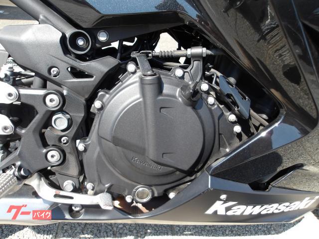 カワサキ Ninja 400 2018年モデル ABS インジェクション 水冷2気筒エンジン搭載 写真22