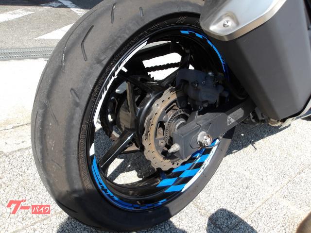 カワサキ Ninja 400 2018年モデル ABS インジェクション 水冷2気筒エンジン搭載 写真26