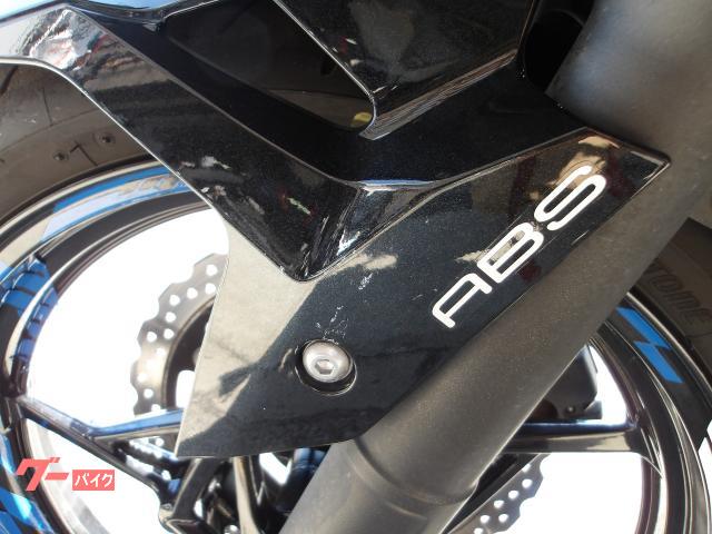 カワサキ Ninja 400 2018年モデル ABS インジェクション 水冷2気筒エンジン搭載 写真44