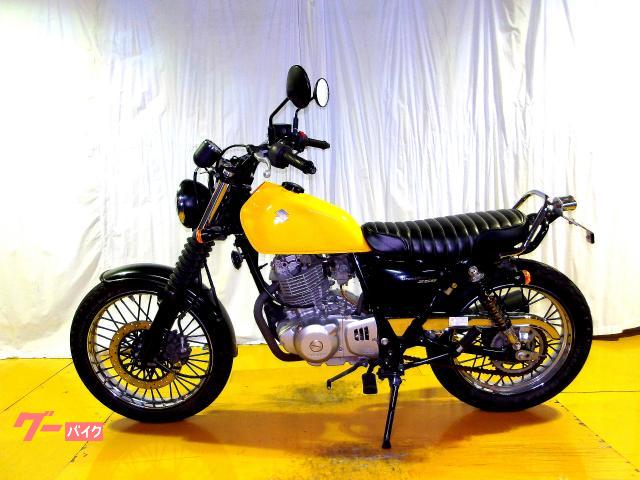 スズキ グラストラッカー 2007年モデル キャブレター 空冷単気筒エンジン 写真5