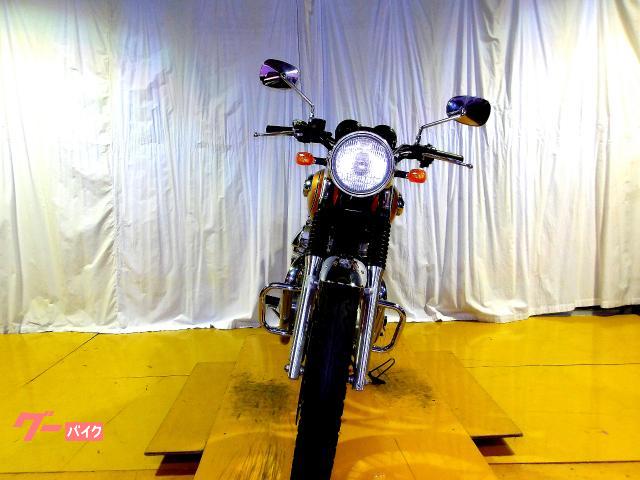 カワサキ Ｗ８００　２０１１年モデル　ＥＴＣ　インジェクション　空冷２気筒エンジン搭載 写真3