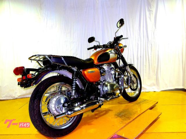 カワサキ Ｗ８００　２０１１年モデル　ＥＴＣ　インジェクション　空冷２気筒エンジン搭載 写真8