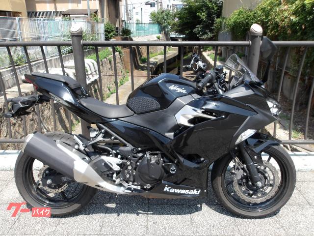 カワサキ Ninja 400 2018年モデル インジェクション 水冷2気筒エンジン搭載 写真1