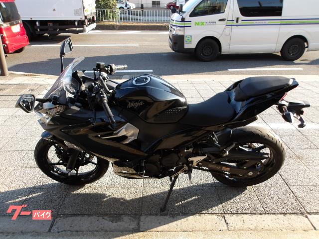 カワサキ Ninja 400 2018年モデル インジェクション 水冷2気筒エンジン搭載 写真3