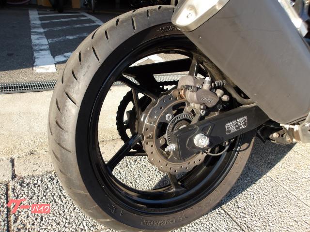 カワサキ Ninja 400 2018年モデル インジェクション 水冷2気筒エンジン搭載 写真24
