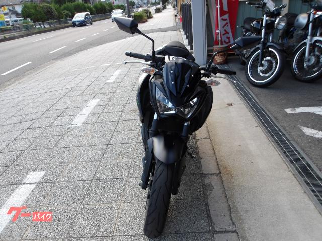 カワサキ Z250 2013年モデル インジェクション 水冷2気筒エンジン搭載 写真2