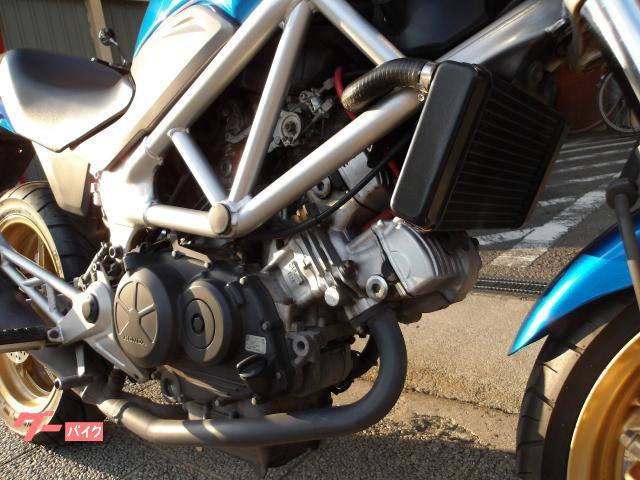 ホンダ VTR250 2009年モデル インジェクション 水冷2気筒エンジン搭載 写真14