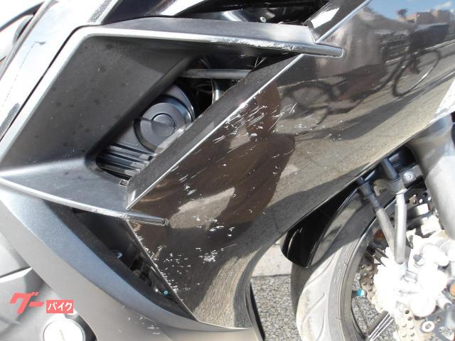 カワサキ Ninja 400 2015年モデル インジェクション 水冷2気筒エンジン搭載 写真13
