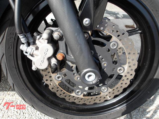 カワサキ Ninja 400 2015年モデル インジェクション 水冷2気筒エンジン搭載 写真18