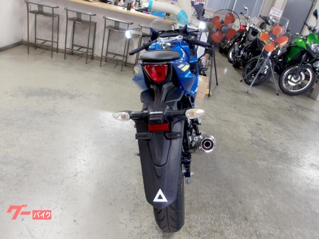 スズキ GSX−R125 2020年モデル インジェクション 水冷単気筒エンジン 写真4