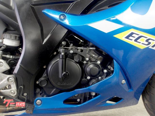 スズキ GSX−R125 2020年モデル インジェクション 水冷単気筒エンジン 写真20