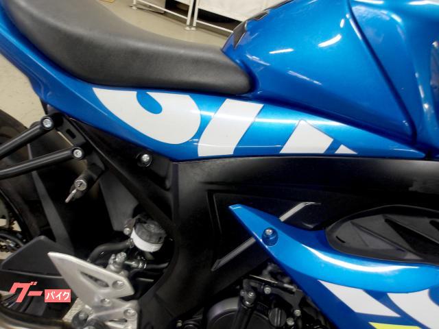 スズキ GSX−R125 2020年モデル インジェクション 水冷単気筒エンジン 写真21