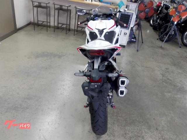 ホンダ CBR250RR 2019年モデル インジェクション 水冷2気筒エンジン搭載 写真4