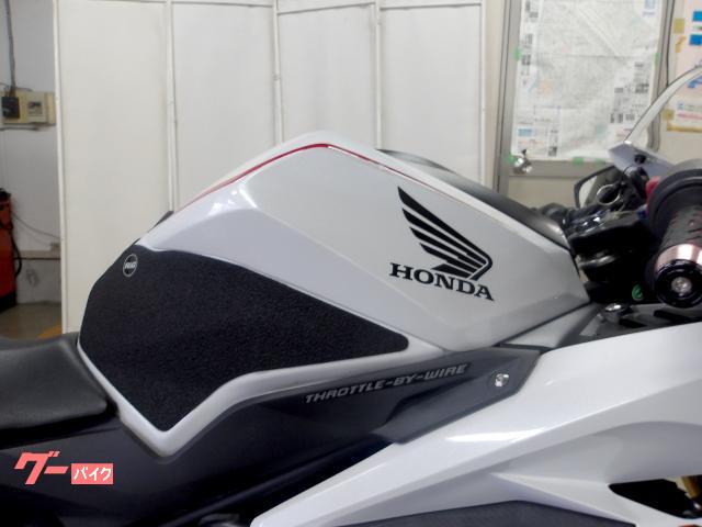 ホンダ CBR250RR 2019年モデル インジェクション 水冷2気筒エンジン搭載 写真12