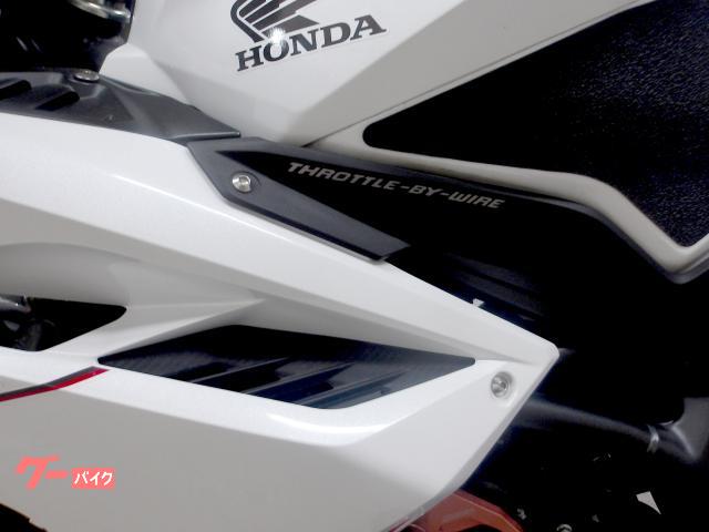 ホンダ CBR250RR 2019年モデル インジェクション 水冷2気筒エンジン搭載 写真33