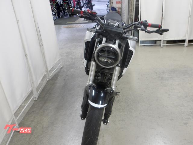 ホンダ CB125R 2018年モデル インジェクション 水冷単気筒エンジン 写真3