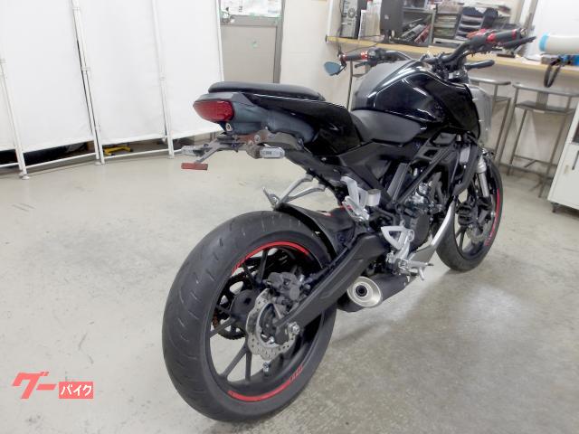 ホンダ CB125R 2018年モデル インジェクション 水冷単気筒エンジン 写真6