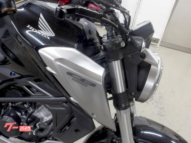 ホンダ CB125R 2018年モデル インジェクション 水冷単気筒エンジン 写真11