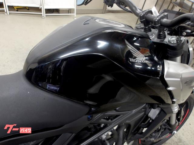 ホンダ CB125R 2018年モデル インジェクション 水冷単気筒エンジン 写真13
