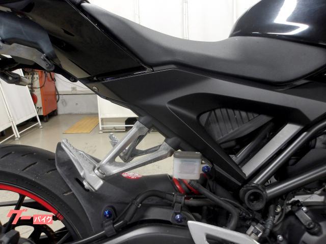 ホンダ CB125R 2018年モデル インジェクション 水冷単気筒エンジン 写真19