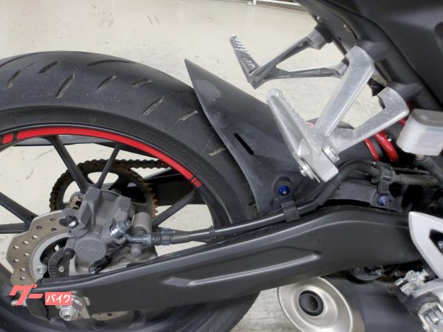 ホンダ CB125R 2018年モデル インジェクション 水冷単気筒エンジン 写真21