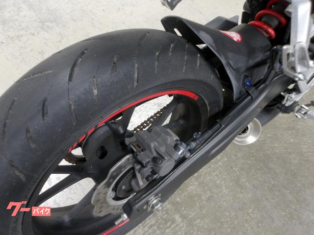 ホンダ CB125R 2018年モデル インジェクション 水冷単気筒エンジン 写真23