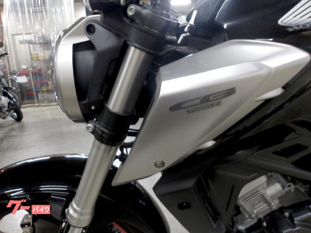 ホンダ CB125R 2018年モデル インジェクション 水冷単気筒エンジン 写真26