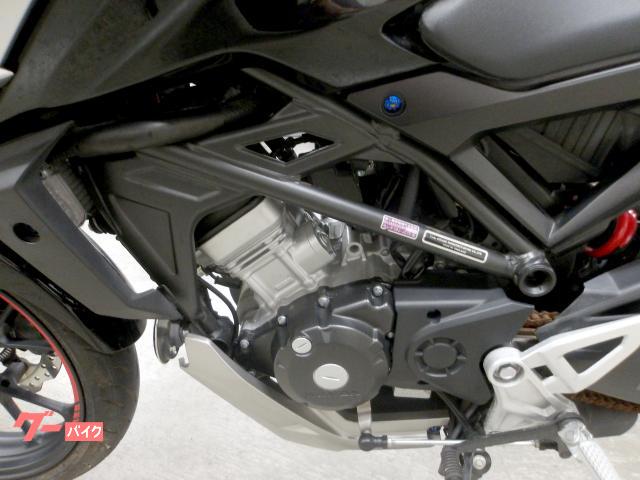 ホンダ CB125R 2018年モデル インジェクション 水冷単気筒エンジン 写真30