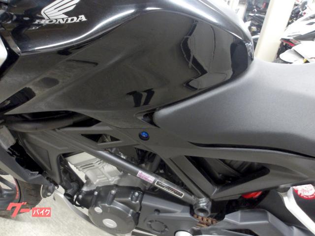ホンダ CB125R 2018年モデル インジェクション 水冷単気筒エンジン 写真31
