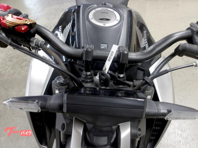 ホンダ CB125R 2018年モデル インジェクション 水冷単気筒エンジン 写真43