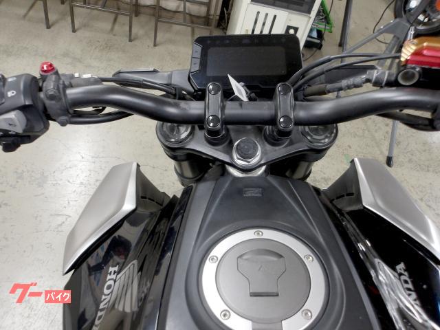 ホンダ CB125R 2018年モデル インジェクション 水冷単気筒エンジン 写真49