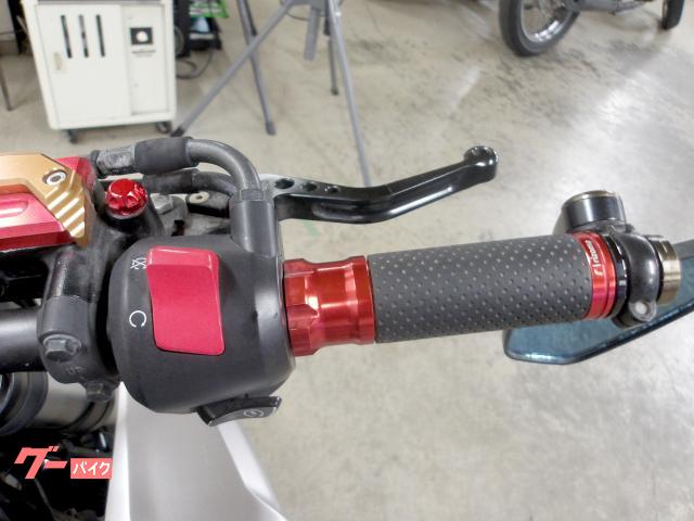 ホンダ CB125R 2018年モデル インジェクション 水冷単気筒エンジン 写真52