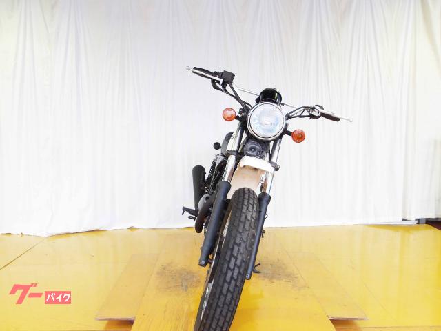 カワサキ 250TR 2002年モデル キャブレター 空冷単気筒エンジン 写真3