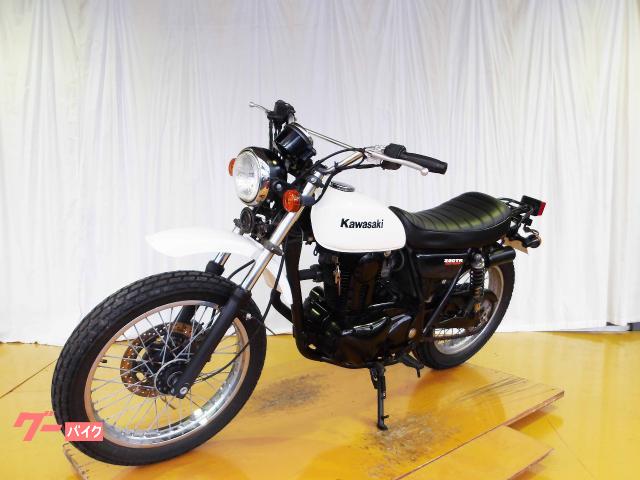 カワサキ 250TR 2002年モデル キャブレター 空冷単気筒エンジン 写真4