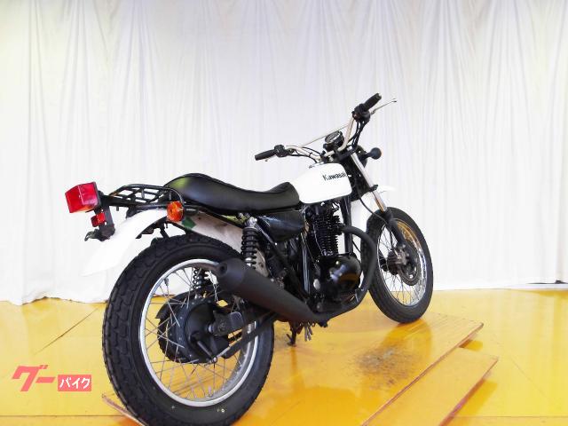 カワサキ 250TR 2002年モデル キャブレター 空冷単気筒エンジン 写真8