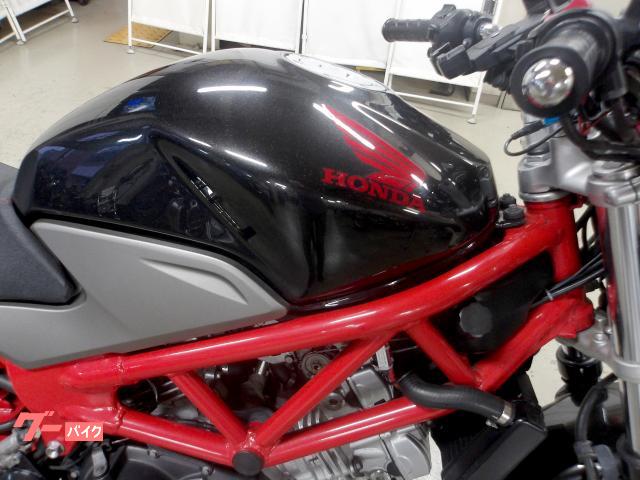 ホンダ VTR250 2011年モデル インジェクション 水冷2気筒エンジン搭載 写真12