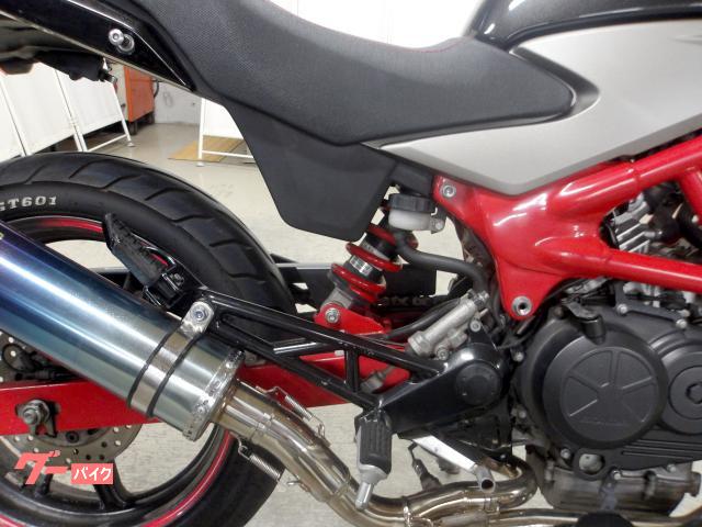 ホンダ VTR250 2011年モデル インジェクション 水冷2気筒エンジン搭載 写真19