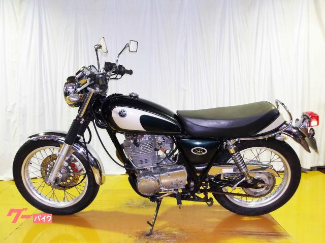 ヤマハ SR400 2001年モデル キャブレター 空冷単気筒エンジン 写真5