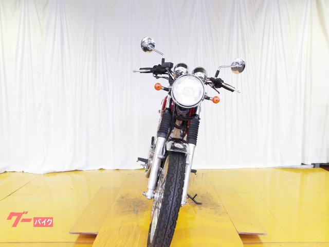ヤマハ SR400 2005年モデル キャブレター 空冷単気筒エンジン 写真3