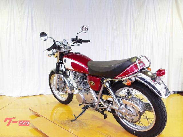 ヤマハ SR400 2005年モデル キャブレター 空冷単気筒エンジン 写真6