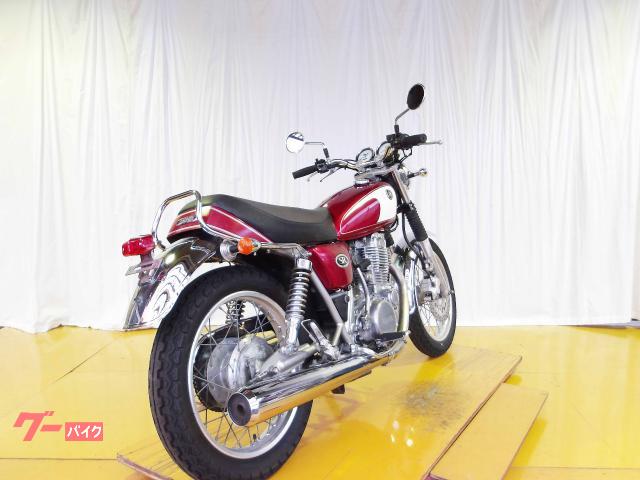 ヤマハ SR400 2005年モデル キャブレター 空冷単気筒エンジン 写真8
