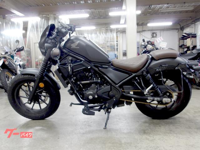 ホンダ レブル250 2021年モデル モリワキサイレンサー ステップ ビキニカウル 写真2